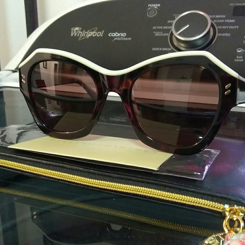 Stella McCartney sunglasses UK VERIFIED - Picture 1 of 6